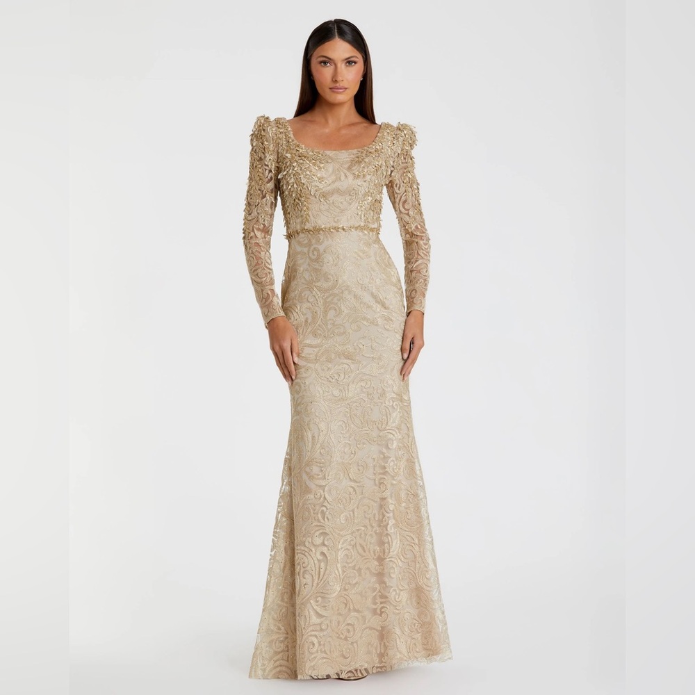 NWT $698 MAC DUGGAL Gold Embroidered Lace Applique Shoulder Detail Trumpet Gown